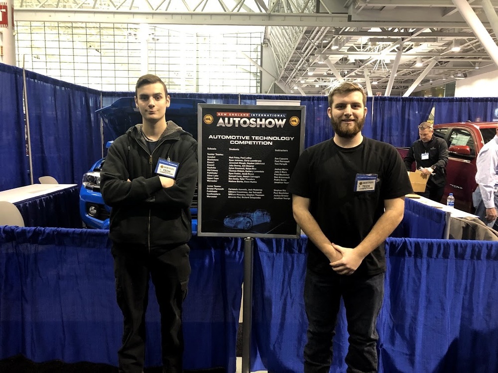 NASHOBA TECH DUO COMPETE IN                                      STATEWIDE AUTO-REPAIR COMPETITION