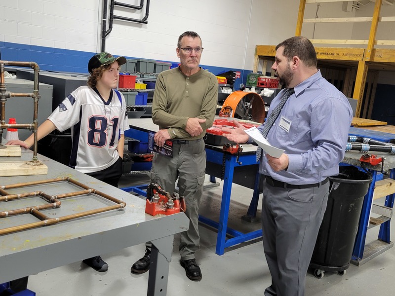 OPEN HOUSE DRAWS PROSPECTIVE STUDENTS AND FAMILIES Nashoba Valley 